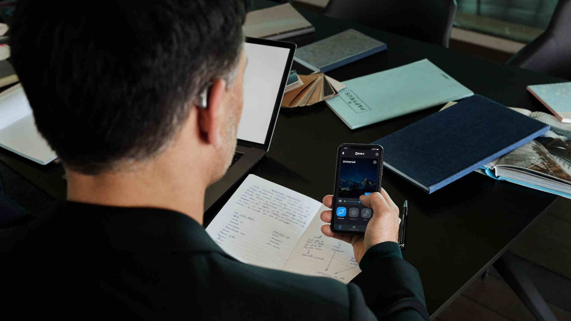 WIDEX ワイデックス　サウンドシステム　充電器とネックストラップ付 WIDEX ワイデックス サウンドシステム 充電器とネックストラップ